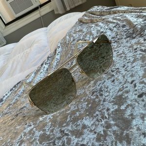 Brand new condition Celine shades very trendy